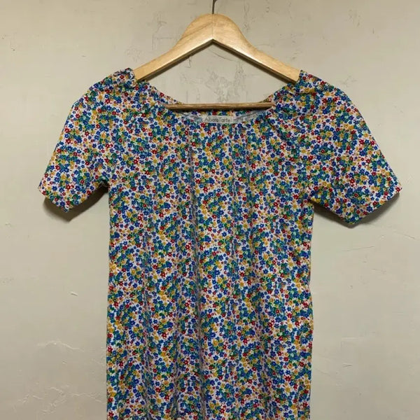 [BUNJANG] Vintage Flower Off-Shoulder T-Shirt / [빈티지]플라워 오프숄더 티셔츠