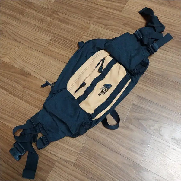 [BUNJANG] The North Face Trekking Hip Pack Backpack / 노스페이스  트레킹 힙색 겸 백팩