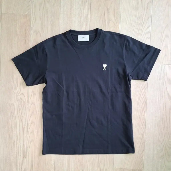 [BUNJANG] AMI Ami Heart Logo Short-Sleeve T-Shirt Black M / AMI 아미 하트 로고 반팔티 블랙 M(새상품)