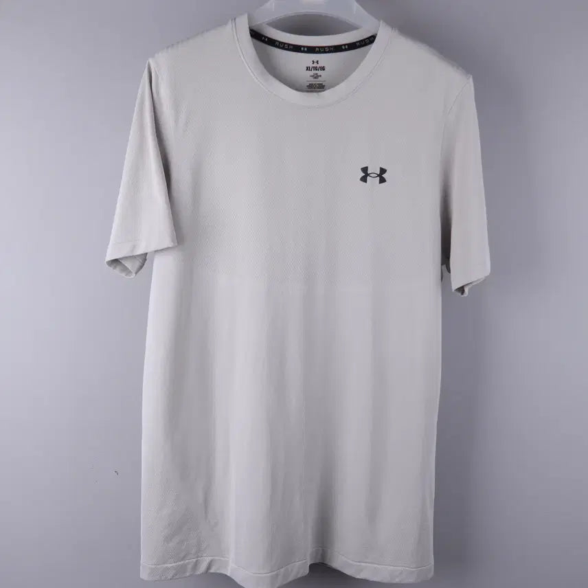 [BUNJANG] Under Armour Men's Rush Seamless T-Shirt Grey (XL) / 언더아머 남자 러쉬 심리스 반팔티셔츠 그레이 (XL)