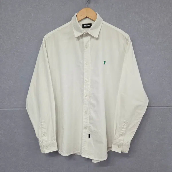 [BUNJANG] NERDY Small Logo White Cotton Long Sleeve Shirt / 널디(NERDY) 스몰 로고 화이트 코튼 긴팔 셔츠