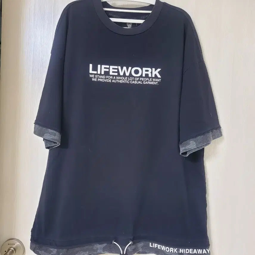 [BUNJANG] Life Work French Bulldog Short Sleeve T-Shirt Black / 라이프워크  블랙 프렌치 블독 반팔티