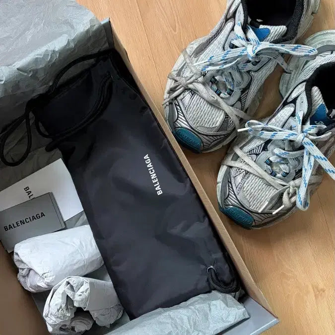 [BUNJANG] Balenciaga 3XL Blue One Out Sneakers Size 43 / 발렌시아가 3xl 블루원아웃 43사이즈 밑창보강
