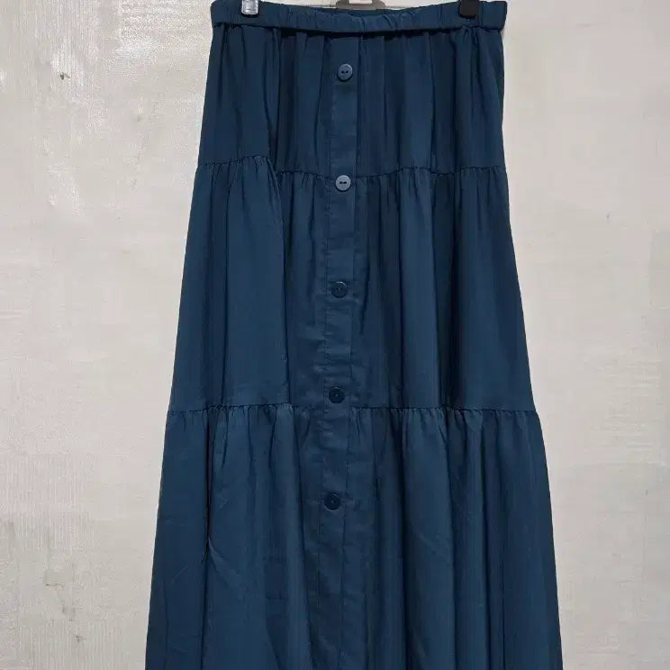 [BUNJANG] Celebshop Tiered Kkang Kkang Banding Skirt S / 셀럽샵 티어드 캉캉 밴딩스커트 S