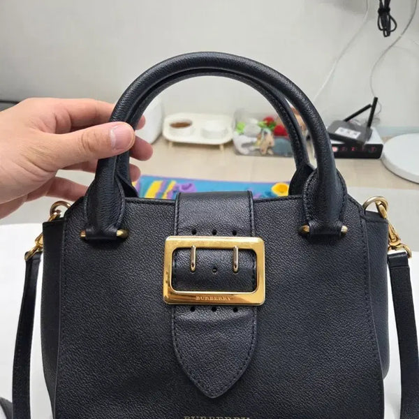 [BUNJANG] Burberry Grainy Small Black Leather Crossbody Bag / 버버리 그레이니 스몰