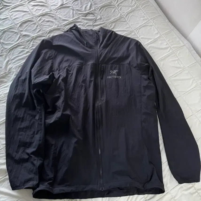 [BUNJANG] Arc'teryx Squamish Windbreaker Jacket Black / 아크테릭스 스쿼미시 바람막이 자켓 블랙