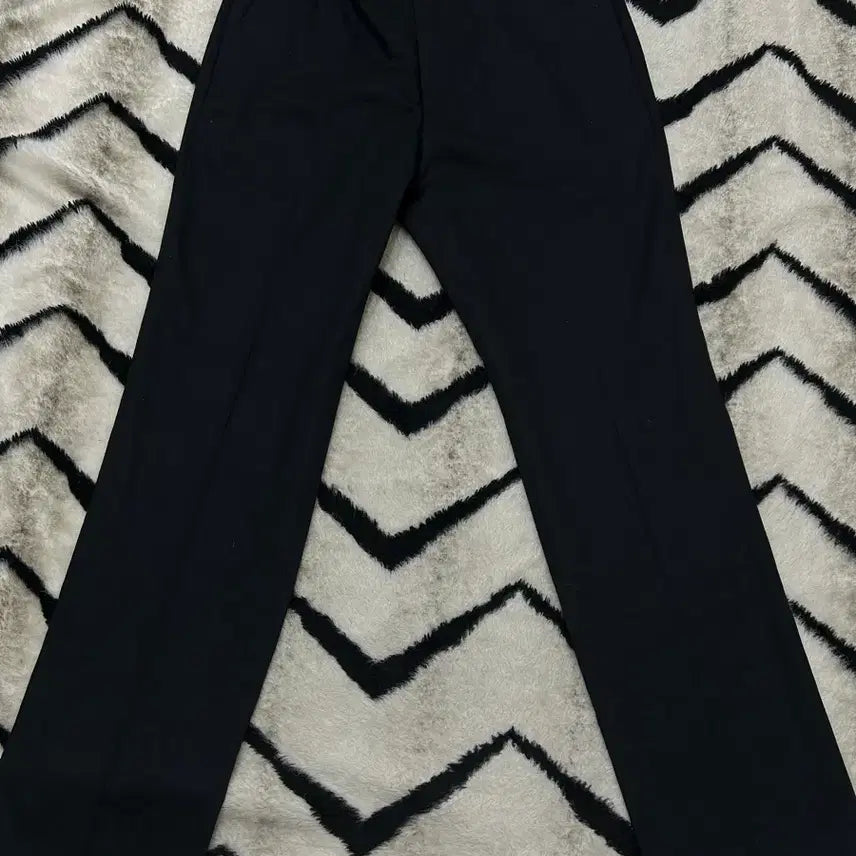 [BUNJANG] Uniqlo Dry Comfort Smart Pants Black / [35]유니클로 드라이 쿨 슬랙스/블랙