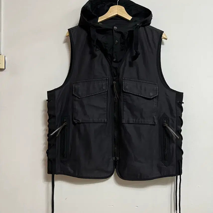 [BUNJANG] Eastlog Hooded Vest L / 이스트로그 후드 베스트