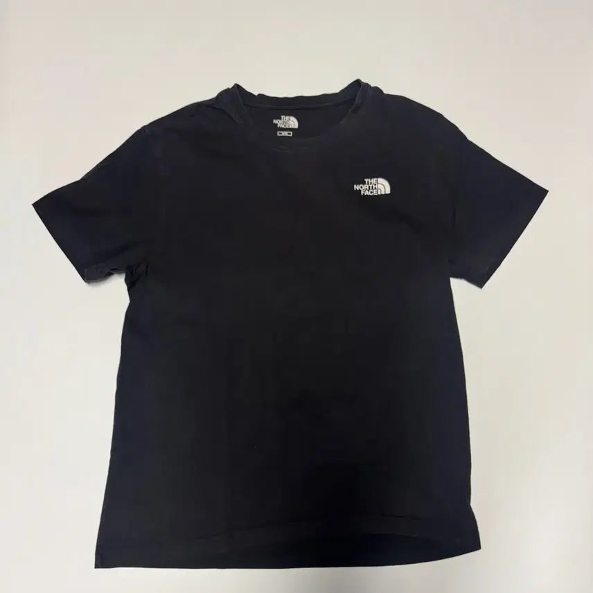 [BUNJANG] The North Face Logo Minimal Basic T-Shirt (M, Black) / 노스페이스 로고 미니멀 베이직 반팔 티셔츠 M 블랙