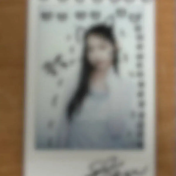 [BUNJANG] tripleS Soomin Doodled Signed Instant Photo / 트리플에스 수민 낙서 싸인폴라