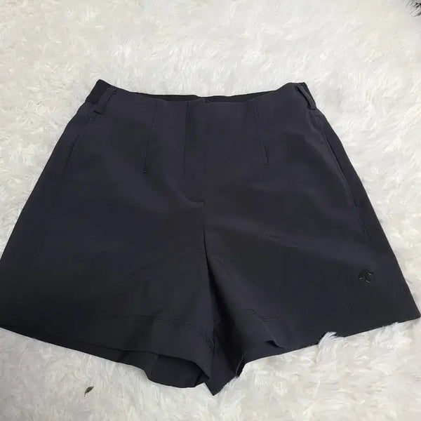 [BUNJANG] Descente Women's Golf Shorts Black XS / 데상트 여성 골프 반바지 블랙 61 xs