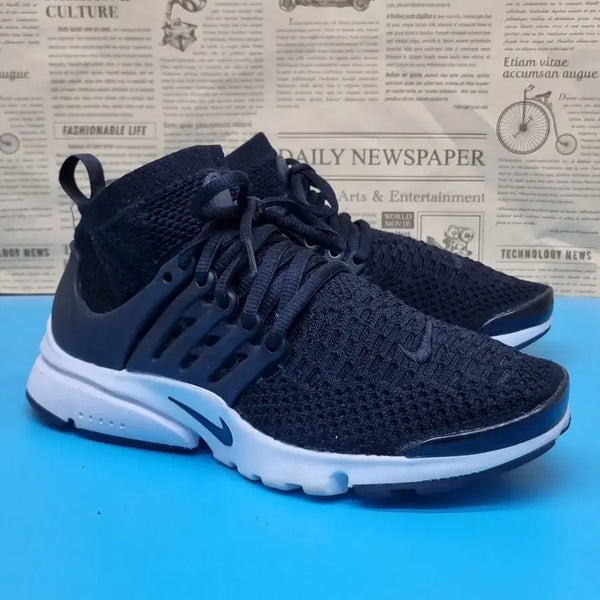 [BUNJANG] Nike Air Presto Flyknit Women's Running Shoes 235 / 나이키 에어 프레스토 플라이니트 여성운동화235