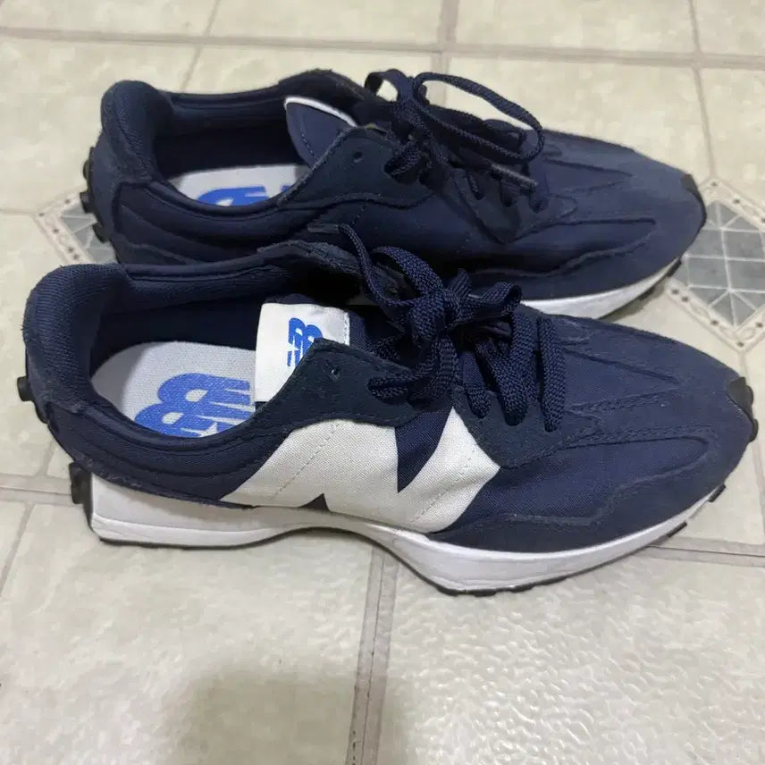 [BUNJANG] New Balance 327 Navy Sneakers (Size 245) / 뉴발란스