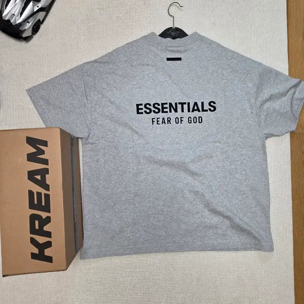 [BUNJANG] Fear of God Essentials 24FW T-Shirt (Size S, Gray) / 피어오브갓 에센셜 반팔24Fw