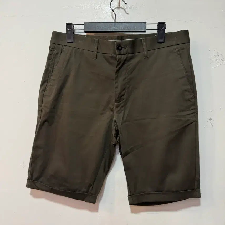 [BUNJANG] ZARA Men's Khaki Shorts (Size 31) / ZARA 남성 반바지 31 카키