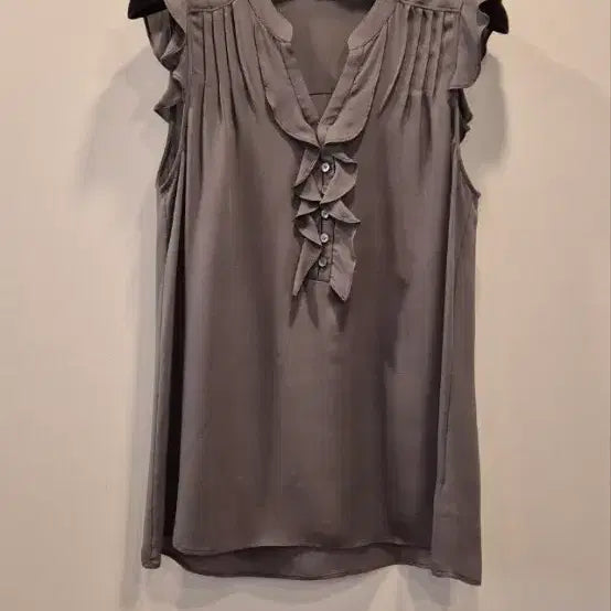 [BUNJANG] Theory Pintuck Frill Silk Blouse / 띠어리   S   핀턱   프릴   실크블라우스