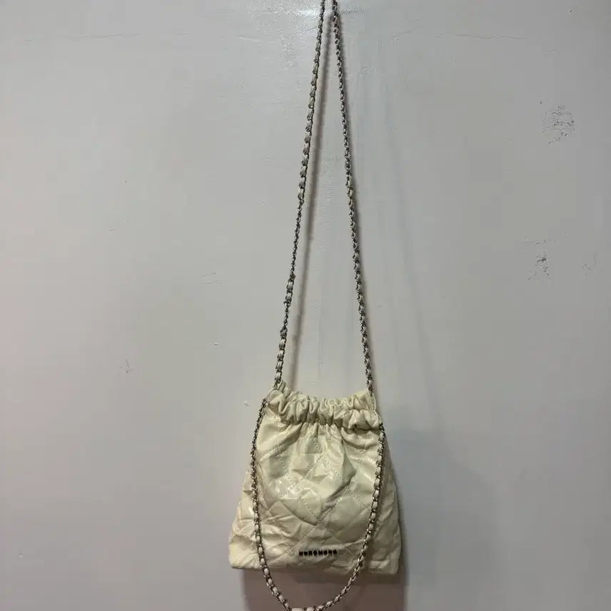 [BUNJANG] Noromoro Bokjori Shoulder Bag (Ivory) / 노로모로 복조리 숄더백 아이보리