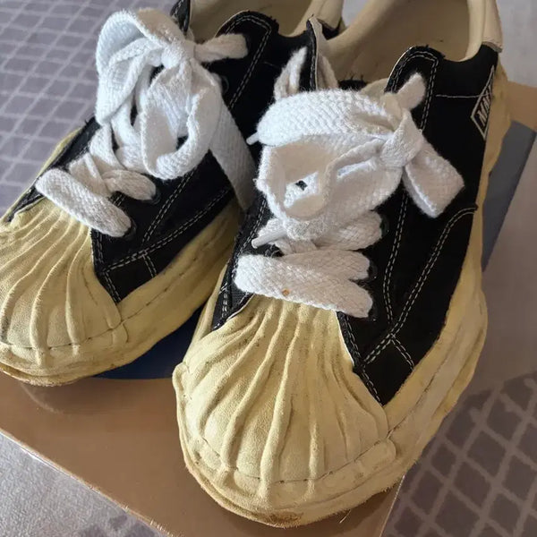 [BUNJANG] Mihara Yasuhiro Blakey Leather Sneakers / 미하라 야스히로 블레이키 EU43