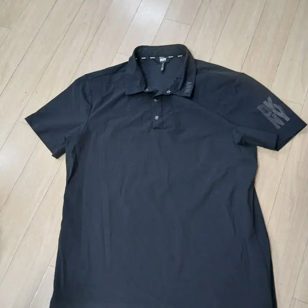 [BUNJANG] DKNY Men's Black Golf Short Sleeve Polo Shirt / DKNY 남성 골프 반팔 카라티 블랙