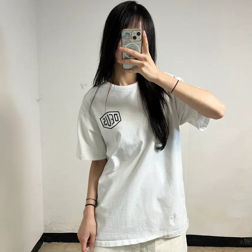 [BUNJANG] Deus Ex Machina White T-Shirt (M) / 데우스 화이트 반팔