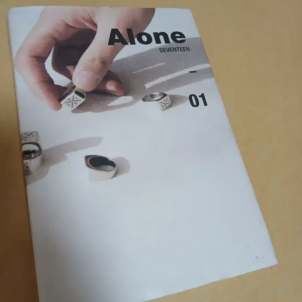 [BUNJANG] SEVENTEEN 4th Mini Album 'Alone 01' / 세븐틴의 네번째 미니앨범 'Alone 01' 입니다