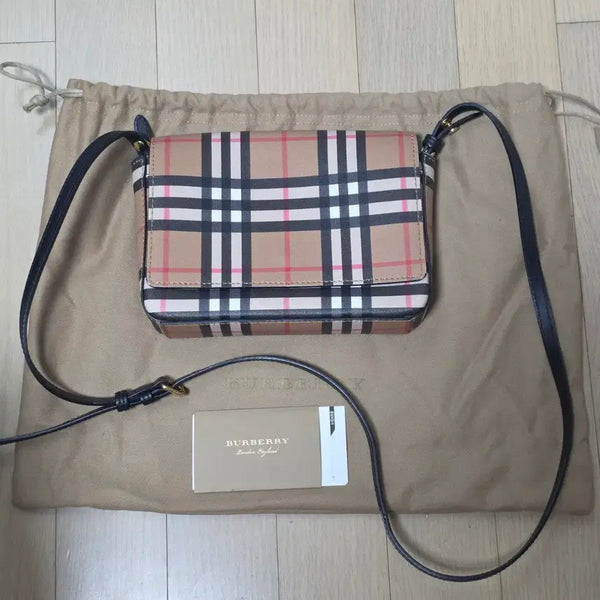 [BUNJANG] Burberry Vintage Check Hampshire Crossbody Bag / BURBERRY 버버리 정품 빈티지 체크 햄프셔 크로스백