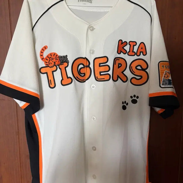 [BUNJANG] Kia Tigers Kim Do-young Authentic Baseball Jersey / 기아 무지타이거 무직타이거 기아타이거즈 어센틱 유니폼 김도영