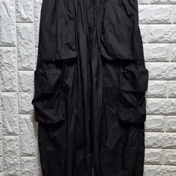 [BUNJANG] DIANTI PLATFORM Thin Nylon Cargo Pants / 디안티플랫폼 얇은 나일론 카고바지
