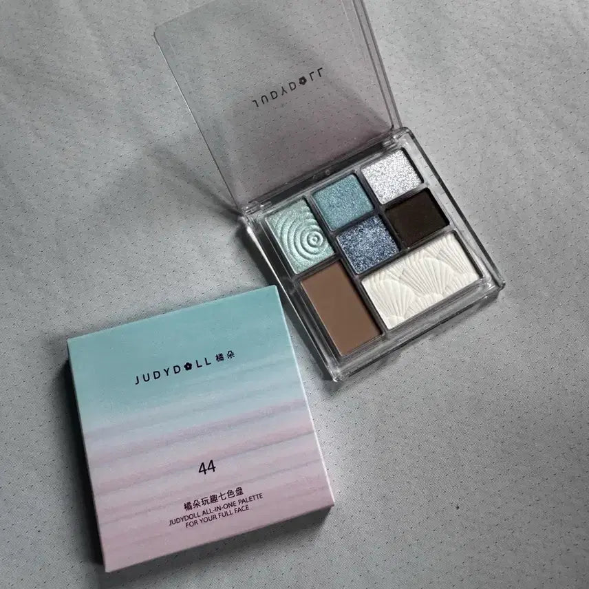 [BUNJANG] JudyDoll Eyeshadow Palette No. 44 Ice Blue / 쥬디돌 아이섀도우 팔레트 44호 아이스블루