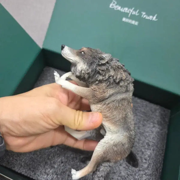 [BUNJANG] JXK 1/6 Scale North American Gray Wolf Dark Brown Figurine / JXK - 1/6 North American Gray Wolf 늑대 다크브라운