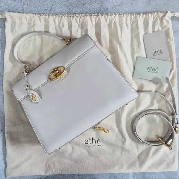 [BUNJANG] Atelier Vanessa Bruno Leather Tote Bag / 아떼 바네사브루노 여성 가방