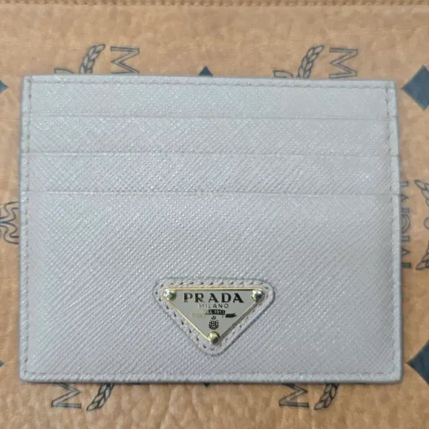 [BUNJANG] Prada Saffiano Triangle Logo Card Holder Beige / [정품/S급] 프라다 사피아노 삼각로고 카드홀더 지갑 (베이지)