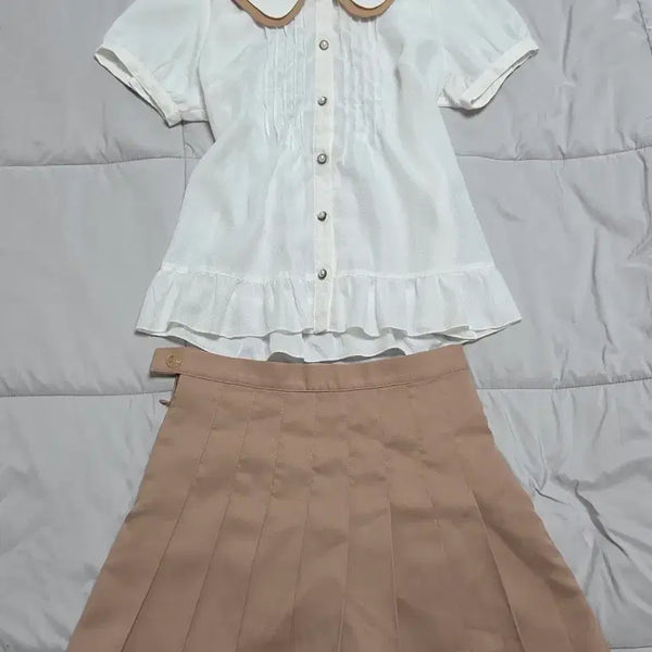 [BUNJANG] Beige Blouse and Skirt Set - Japanese Vintage Style / 베이지 블라우스 + 스커트 셋업 일브 라떼갸루 일본 빈티지