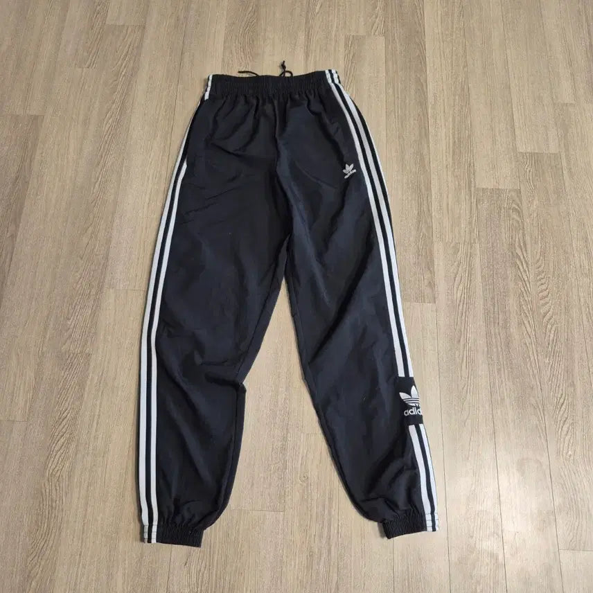 [BUNJANG] Adidas 3-Stripes Track Pants Black XS / 아디다스 삼선 트레이닝 바지 블랙사이즈xs