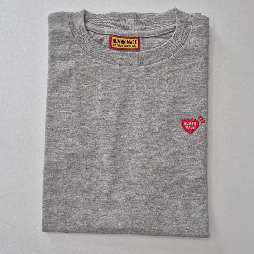 [BUNJANG] Human Made Graphic T-Shirt Gray S Heart Logo / 휴먼메이드 반팔티 그레이S 레드하트로고, 당일발송 새상품