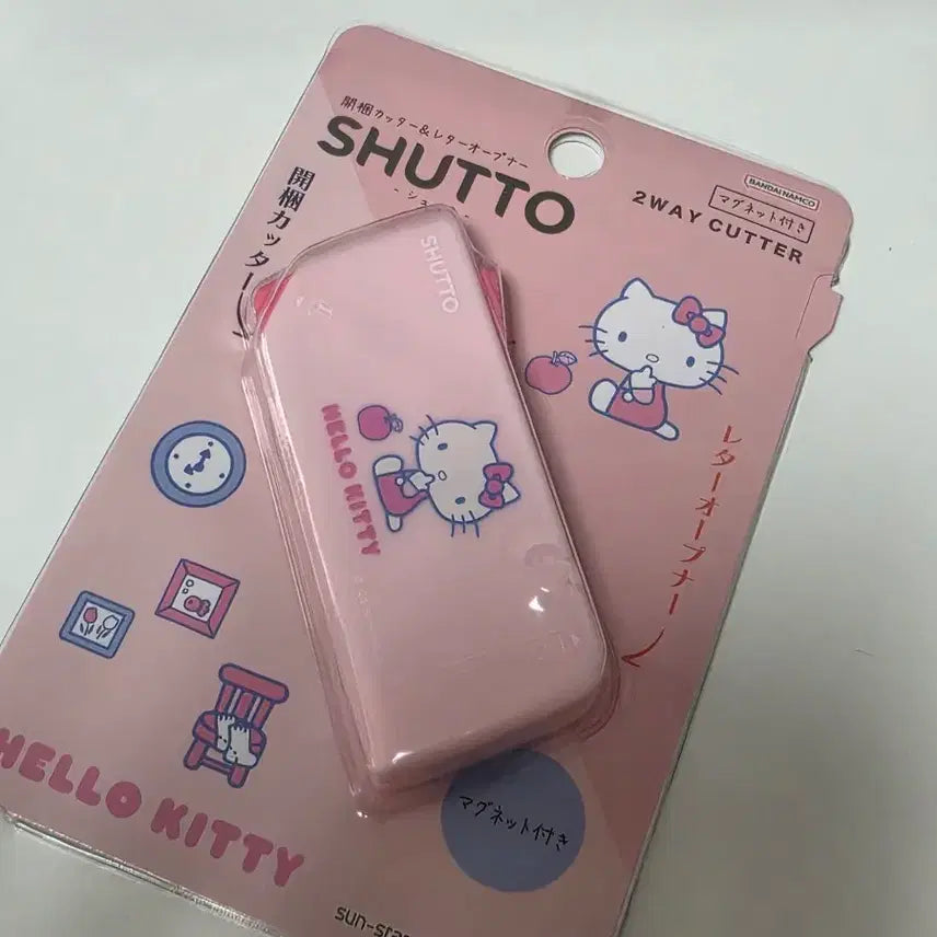 [BUNJANG] Sanrio Characters SHUTTO 2-Way Unboxing Cutter Knife / 산리오 캐릭터즈 SHUTTO 2WAY 언박싱 커터칼