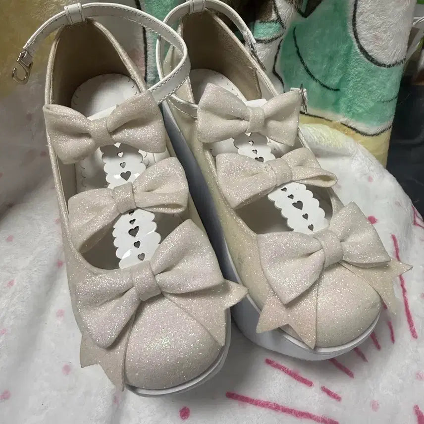 [BUNJANG] Dear My Love Lolita Ribbon Platform Shoes 225 / 디어마이러브 디마럽 로리타 리본 통굽 슈즈 225(리즈리사 시허니 마즈)