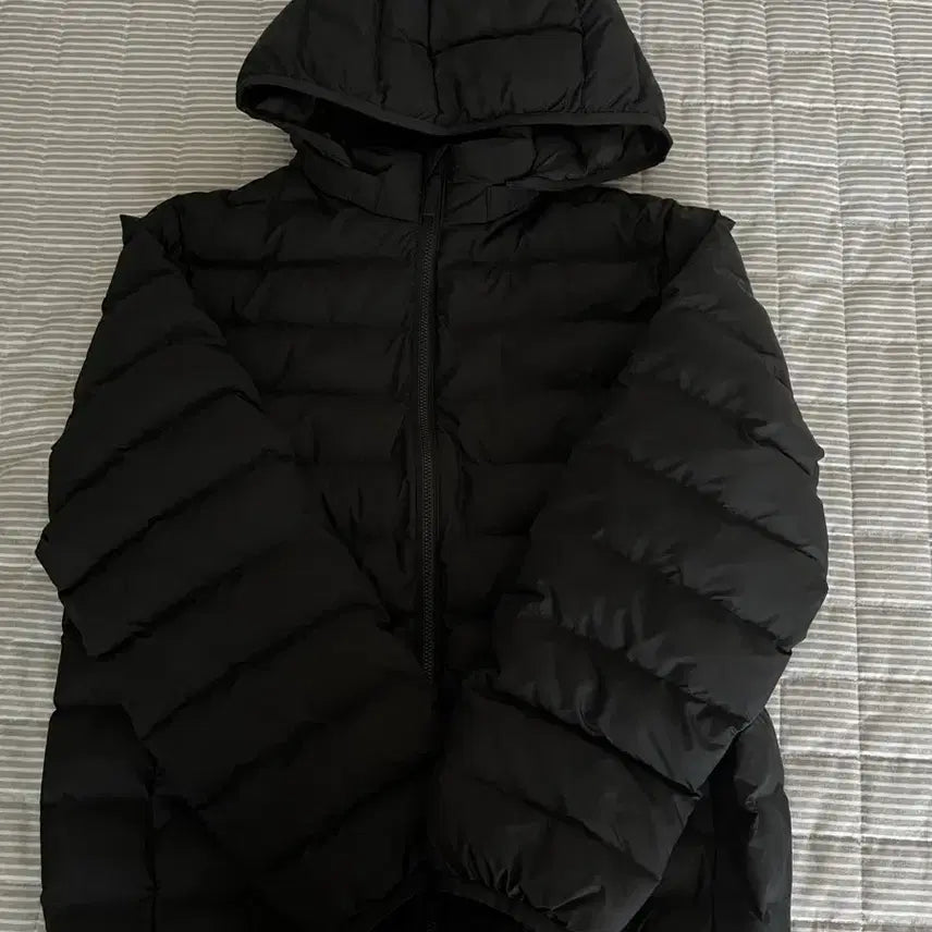 [BUNJANG] Uniqlo Puff Tech Lightweight Padded Jacket Black / 유니클로 퍼프테크 경량 패딩 블랙