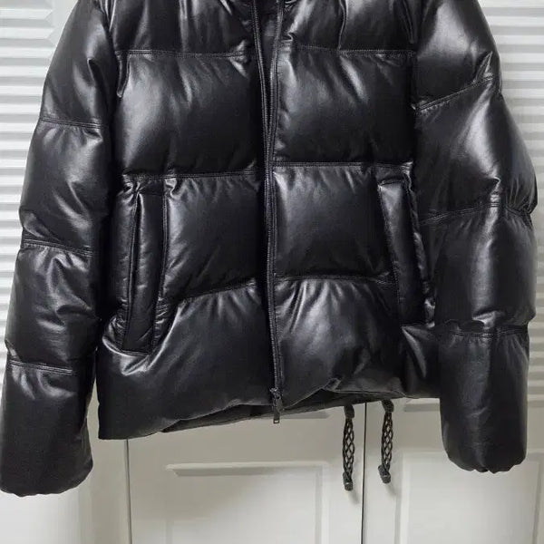 [BUNJANG] Musinsa Standard 100% Lambskin Short Padded Jacket Black XL / 무신사 스탠다드양가죽 100프로 숏패딩 블랙 XL 사이즈