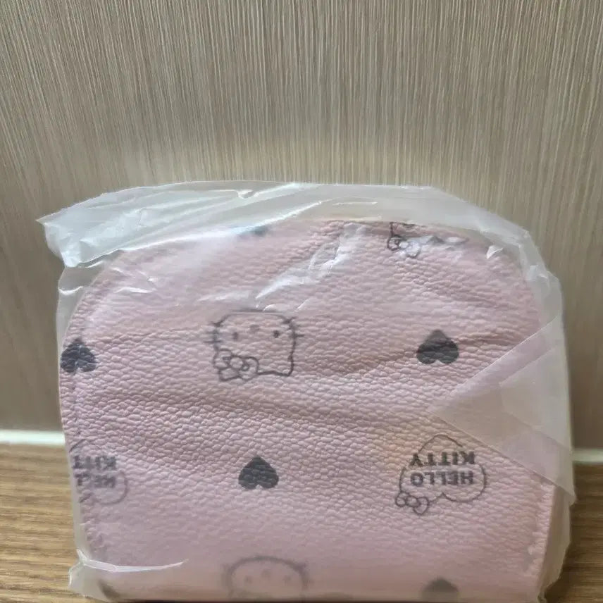 [BUNJANG] Hello Kitty Strawberry Milk Card Holder / 딸기우유 헬로키티 카드지갑
