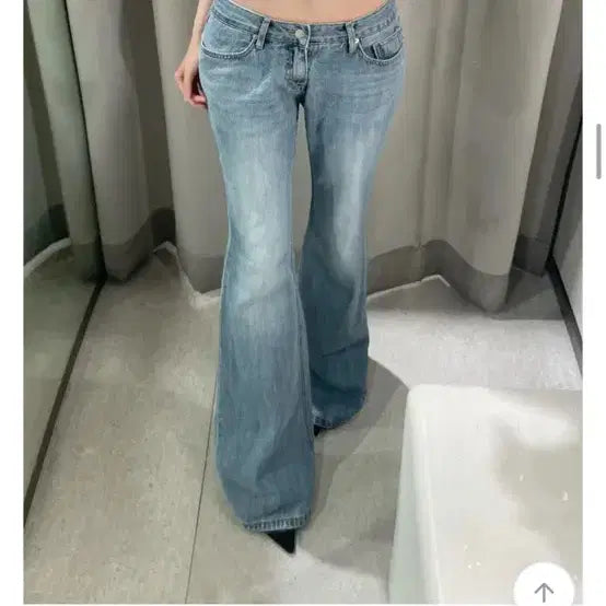 [BUNJANG] Bootcut Jeans Light Wash New / 부츠컷 청바지 연청 새것
