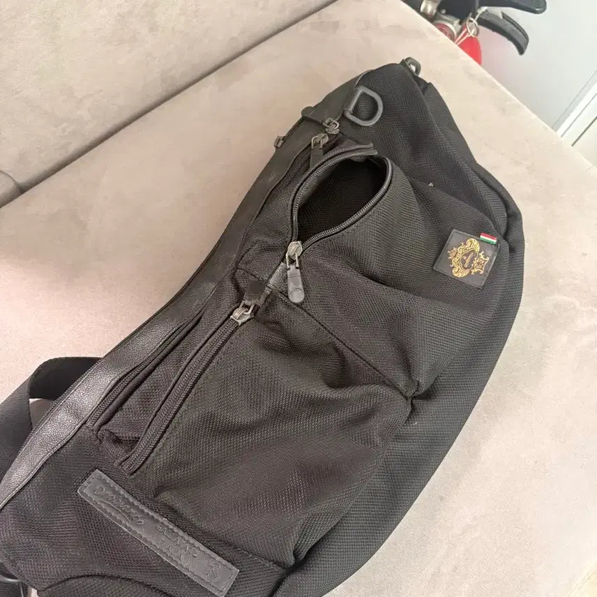[BUNJANG] Orobianco Crossbody Bag / (정품) 오로비앙코 크로스백판매