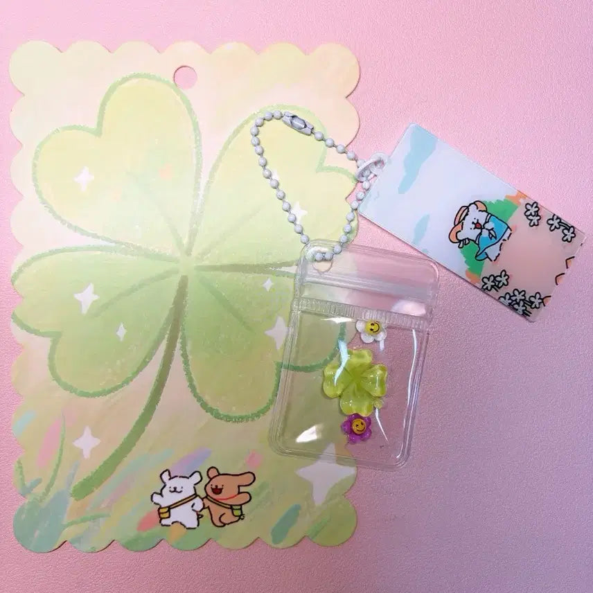 [BUNJANG] Four-Leaf Clover Lucky Charm Maltese Dog Acrylic Keychain / 행운키링 아크릴키링 몰티즈키링 네잎클로버키링