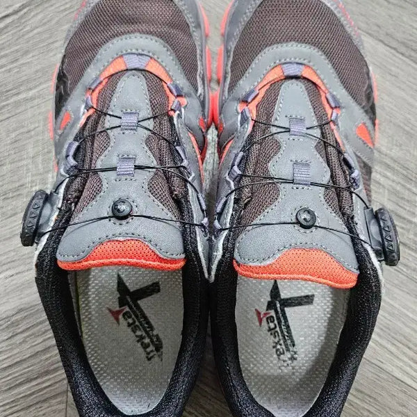 [BUNJANG] Treksta Boa Trekking Shoes / <<레어템!>> 트렉스타 보아 트레킹화!(feat.275)