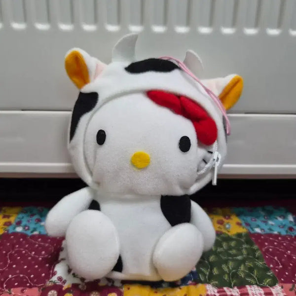 [BUNJANG] Sanrio Hello Kitty 12 Zodiac Year of the Ox Pouch Doll Keychain / 고전 헬로키티 십이간지 소 파우치 인형 키링