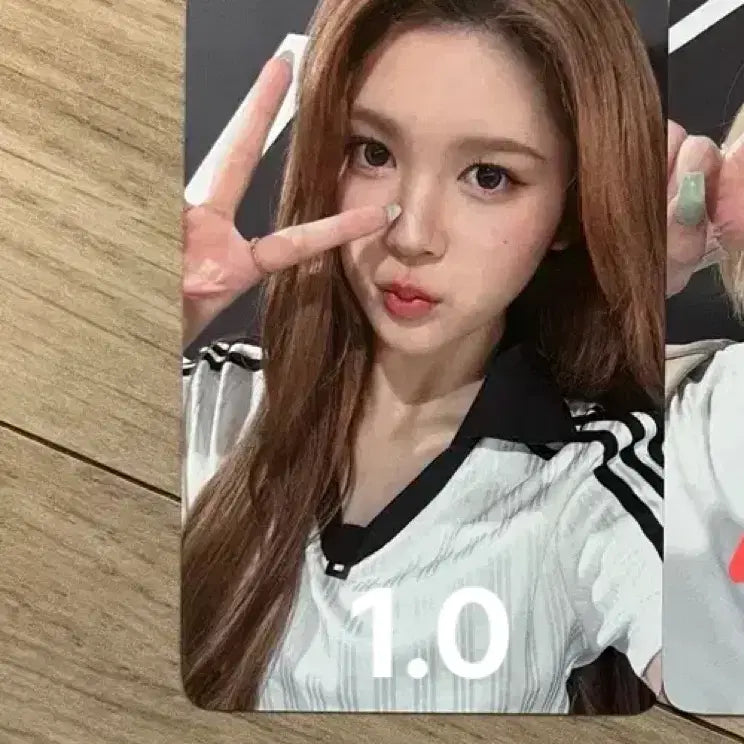 [BUNJANG] Hatsu to Hearts EINA Lucky Draw POB Photocard / 하츠투하츠 에이나 레몬탱 에버라인 럭드 특전 포카 양도 하투하
