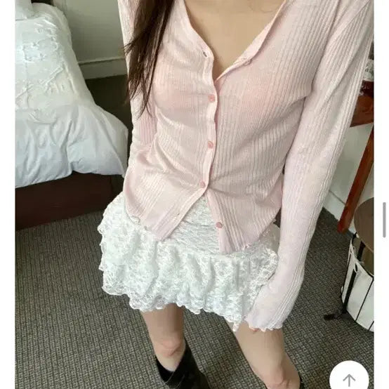 [BUNJANG] Satomi Radio Frill Button Cardigan Pink / 사토미라디오 프릴 버튼 가디건 핑크 색상