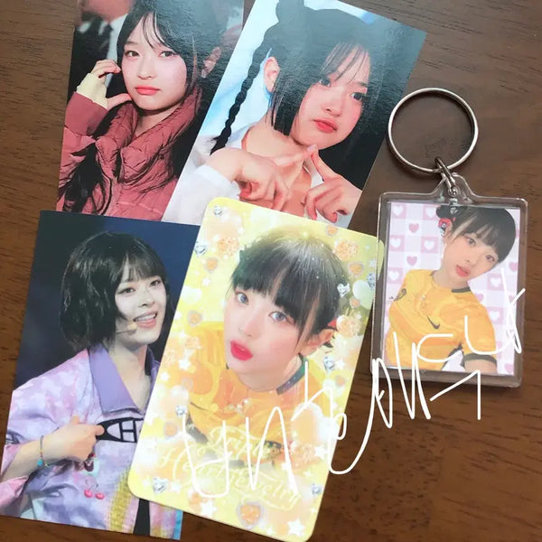 [BUNJANG] NewJeans Hanni Photocard Keyring Set / 뉴진스 하니 포토카드 키링 세트