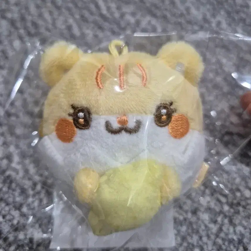 [BUNJANG] Haggyuha Yeom Lemon Alssonghaemssong Hearts to Hearts Mini Doll Keyring (Sealed) / [미개봉] 하뀨하 레몬 예온 알쏭햄쏭 하츠투하츠