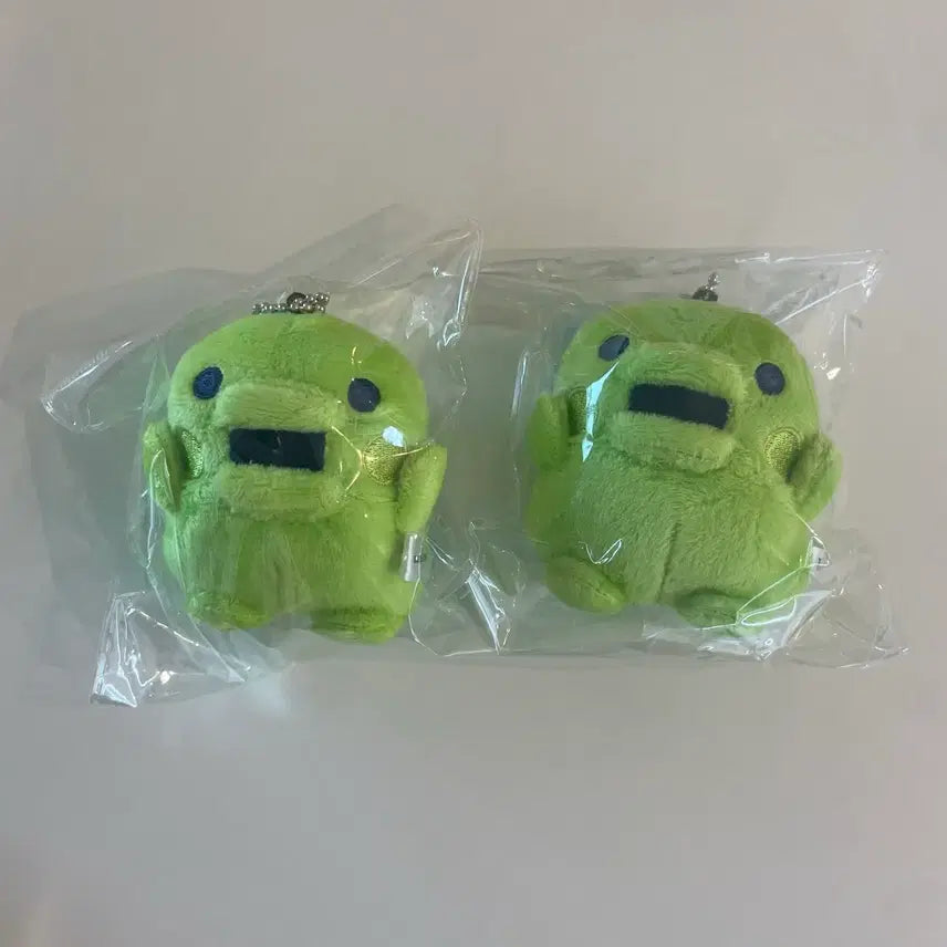 [BUNJANG] Tamagotchi Genuine Gutchipatchi Stuffed Animal Keychain / 새상품) 다마고치 정품 구치파치 주댕치 인형 키링